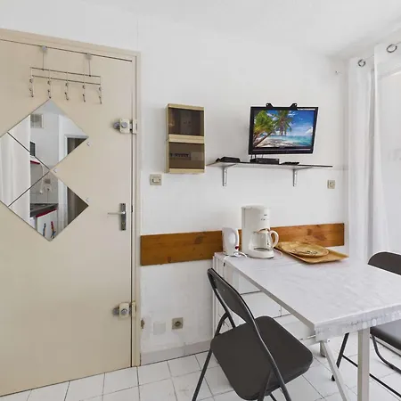 Confortable 2 Pieces, 4 Couchages Avec Balcon Et Parking Prive, Proche - Marseillan - Fr-1-326-596